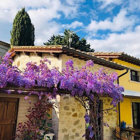 Il Cortile Delle Rose Holiday House Perugia Exterior foto